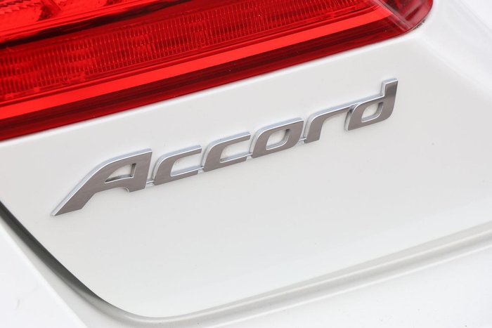 2013 Honda Accord VTi-S