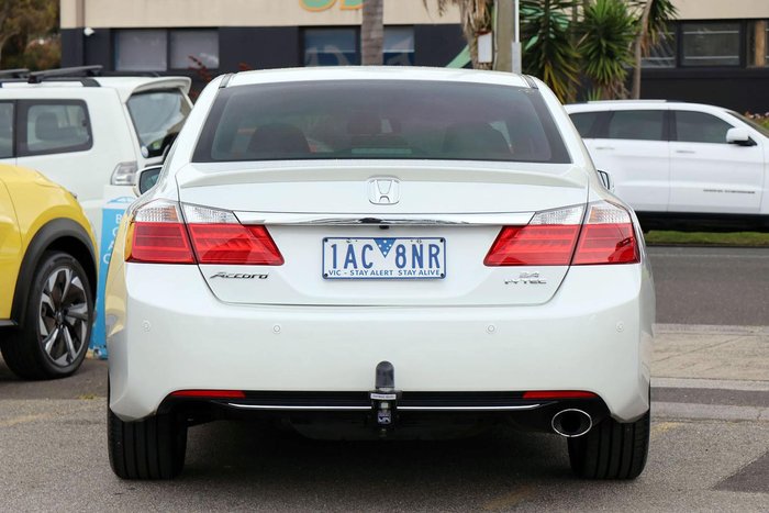 2013 Honda Accord VTi-S 9th Gen MY13 White Orchid