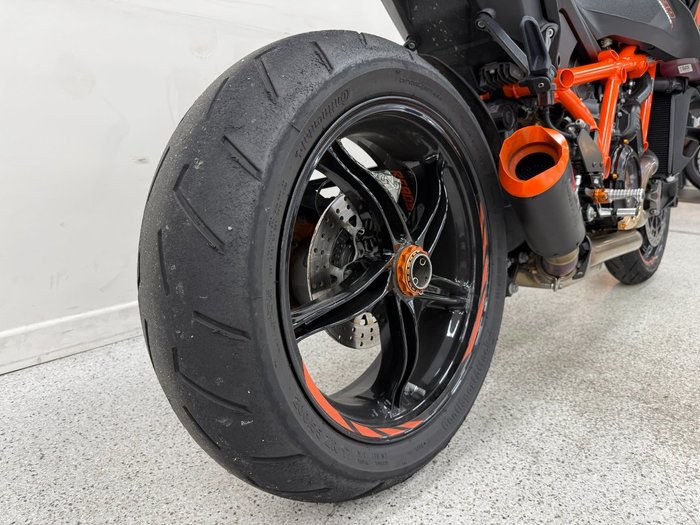 2024 Ktm 2024 Ktm 1390CC Super DUKE R Orange