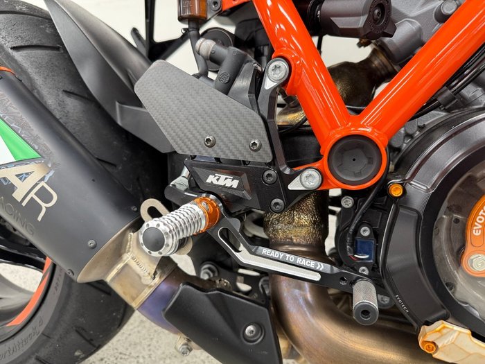 2024 Ktm 2024 Ktm 1390CC Super DUKE R Orange