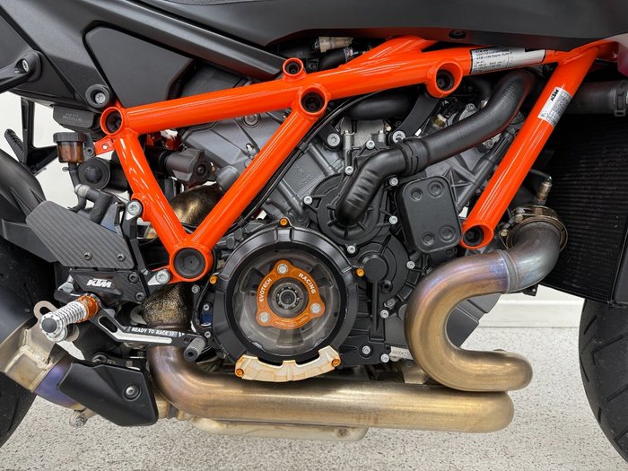 2024 Ktm 2024 Ktm 1390CC Super DUKE R Orange