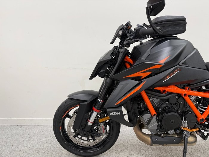 2024 Ktm 2024 Ktm 1390CC Super DUKE R Orange