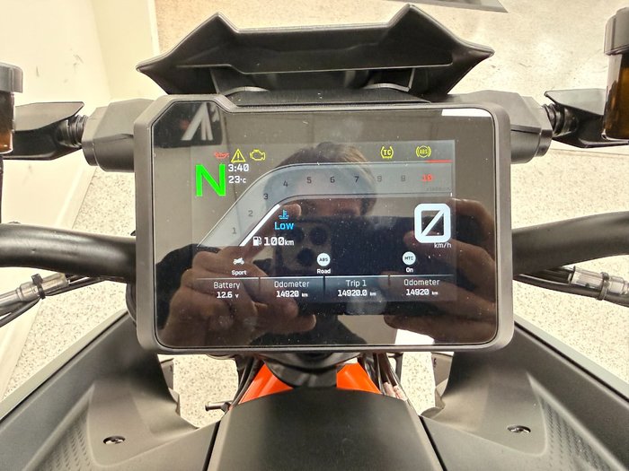 2024 Ktm 2024 Ktm 1390CC Super DUKE R Orange