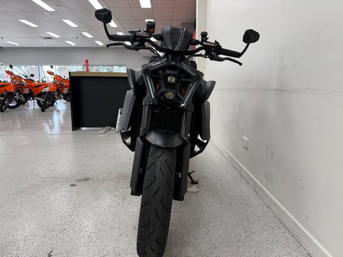 2024 Ktm 2024 Ktm 1390CC Super DUKE R Orange