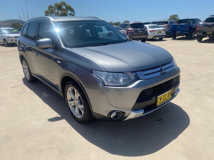 2014 Mitsubishi Outlander ES ZJ MY14.5 4X4 On Demand Titanium