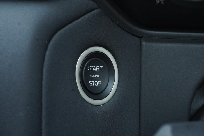 2024 Land Rover Range Rover Velar P250 Dynamic SE