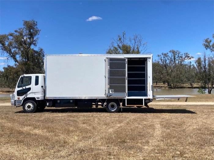 2019 Mitsubishi Fighter Fighter 1224