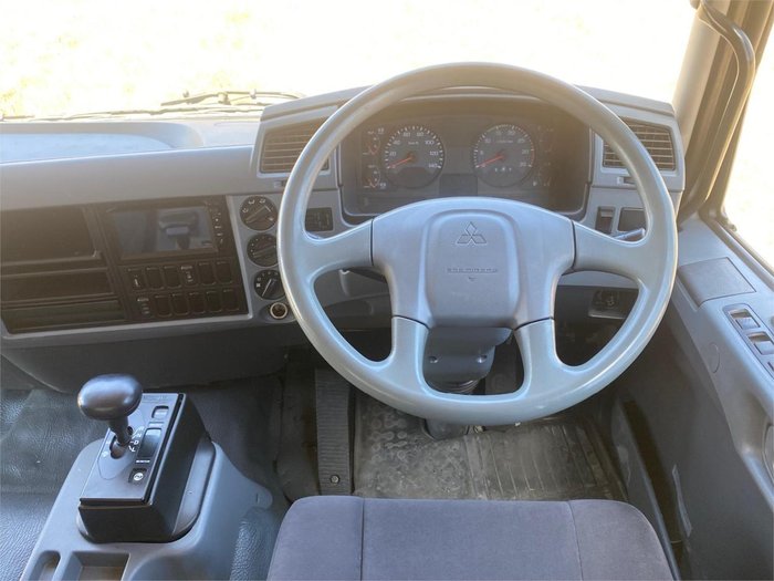 2019 Mitsubishi Fighter Fighter 1627