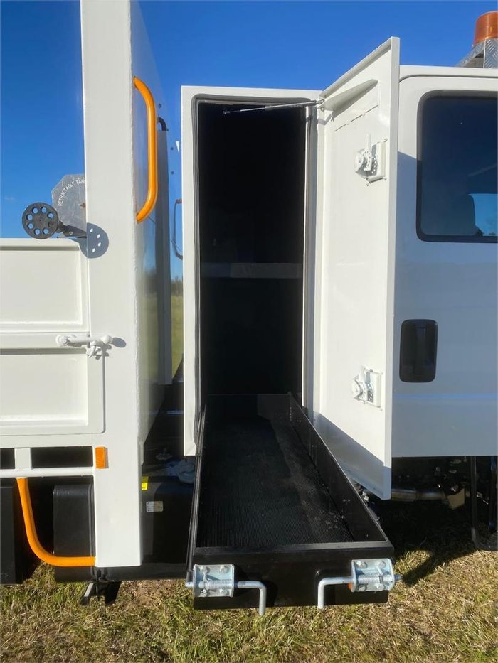 2019 Isuzu Npr NPR 65-190