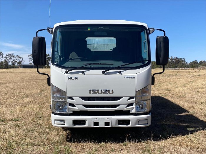 2016 Isuzu Nlr NLR 45-150 Tipper