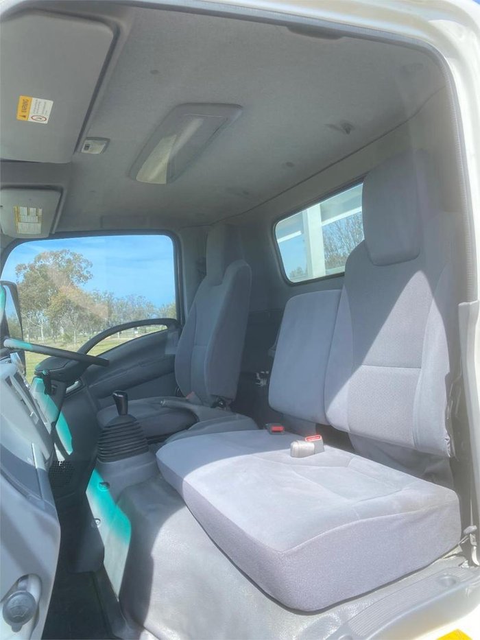 2017 Isuzu Nnr NNR 65-150