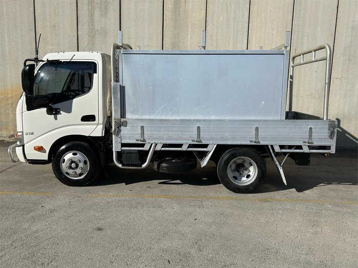 2015 Hino 300 616