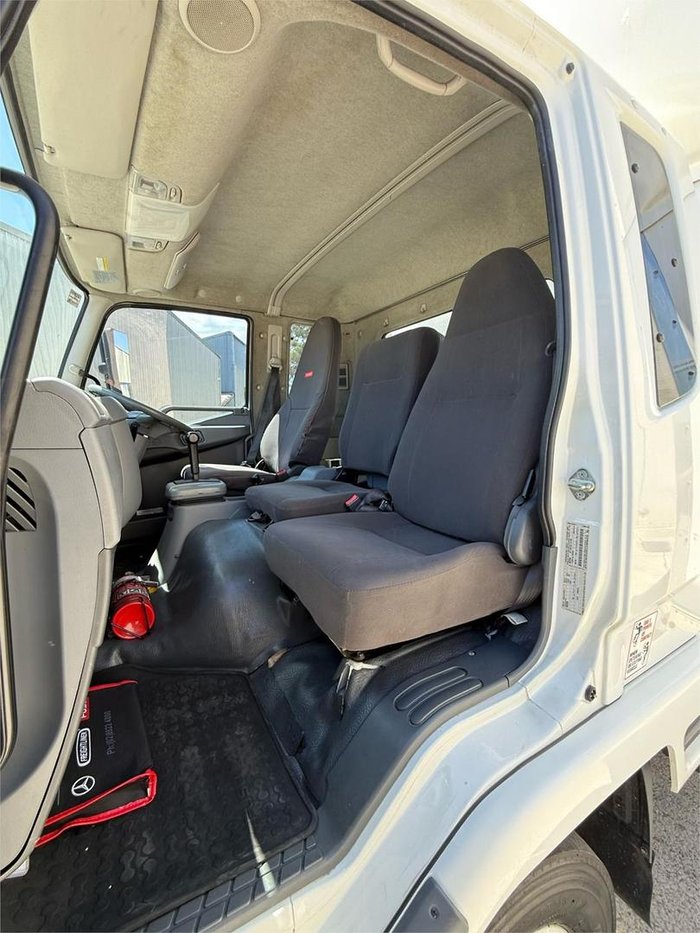 2019 Mitsubishi Fighter 1224