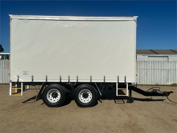 2016 Ace Tandem Axle Trailer