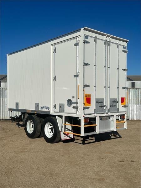 2016 Ace Tandem Axle Trailer