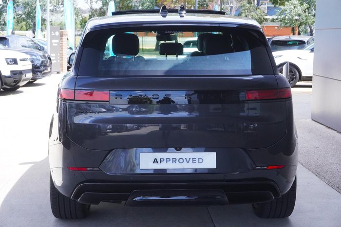 2025 Land Rover Range Rover Sport D350 Dynamic HSE