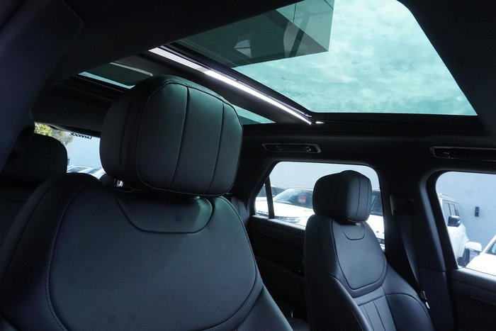 2025 Land Rover Range Rover Sport D250 Dynamic SE