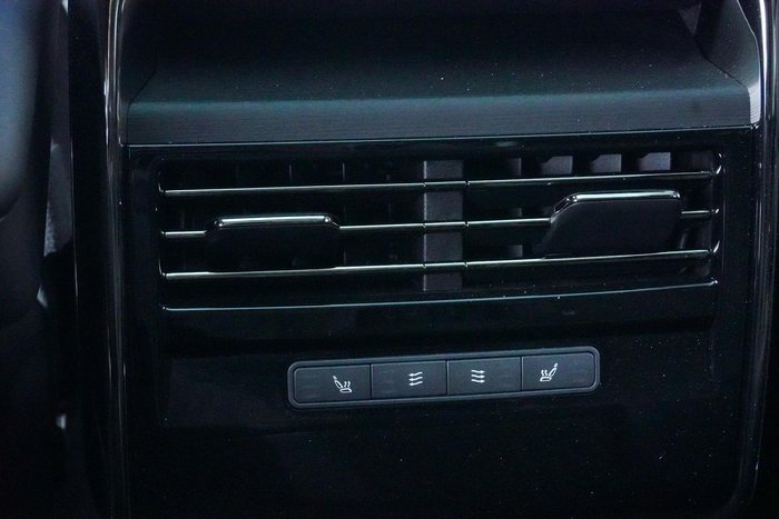 2025 Land Rover Range Rover Sport D250 Dynamic SE