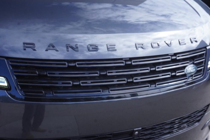 2025 Land Rover Range Rover Sport D250 Dynamic SE