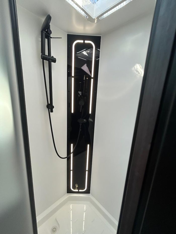 2025 X Series RV Signature 17'6