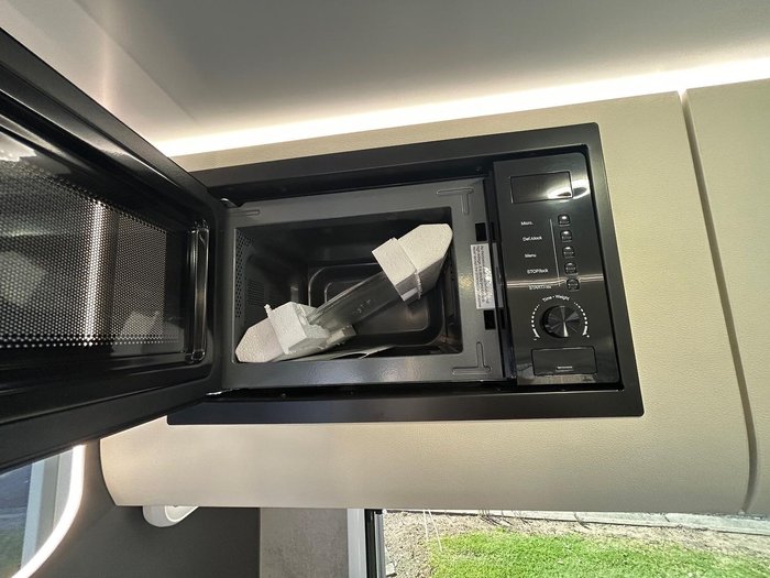 2025 X Series RV Signature 17'6