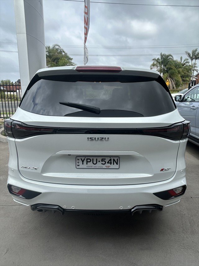 2025 Isuzu MU-X X-TERRAIN