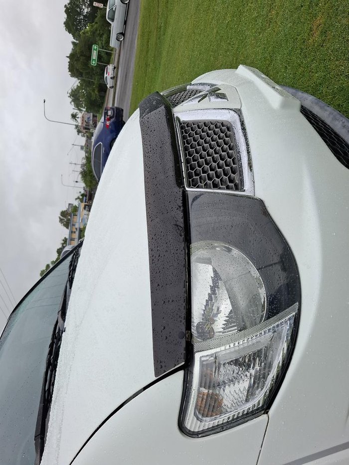 2015 Mitsubishi Triton GLX-R