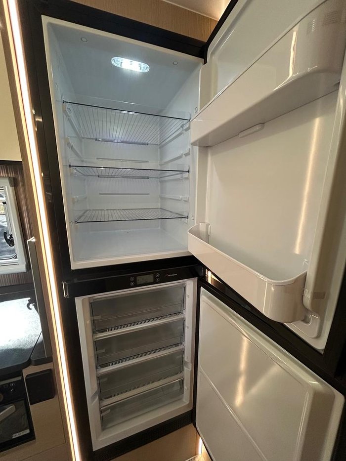 2025 X Series RV Signature 22