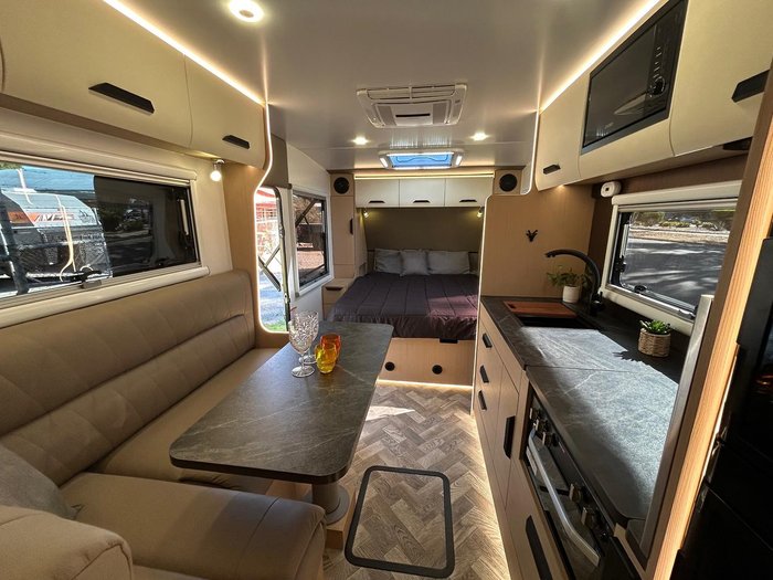2025 X Series RV Signature 22