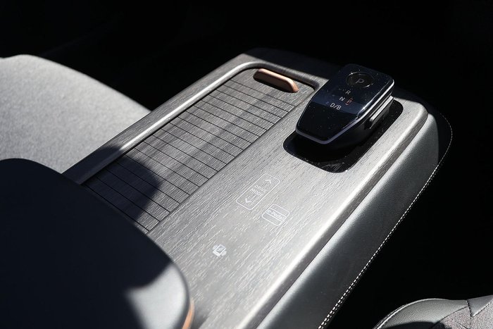 2025 Nissan Ariya Advance