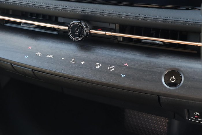 2025 Nissan Ariya Advance