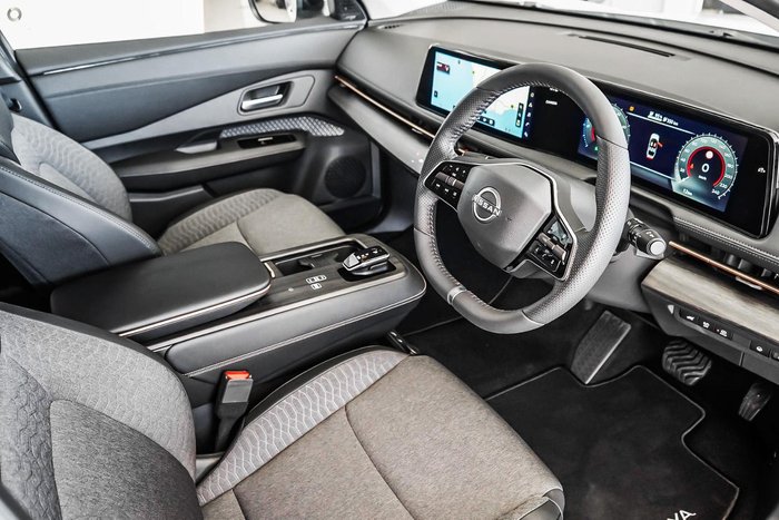 2025 Nissan Ariya Advance