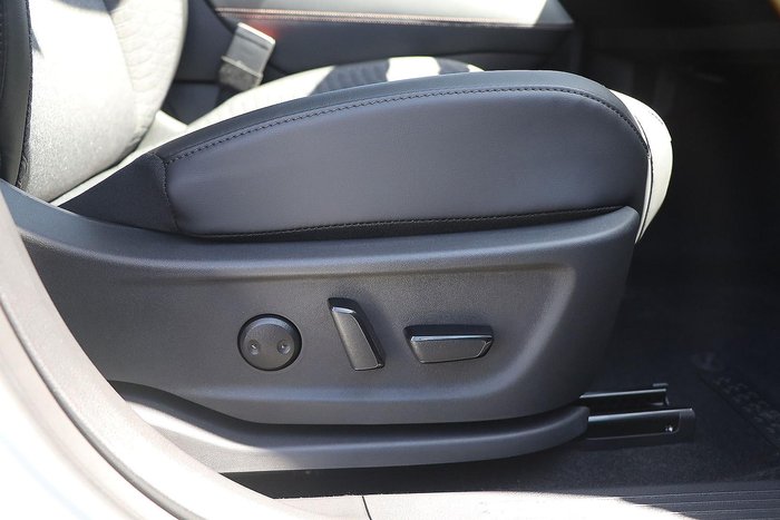 2025 Nissan Ariya Advance