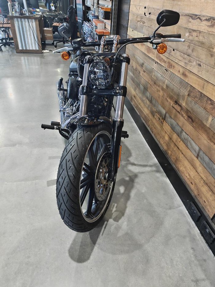 2022 Harley-Davidson Breakout 114 (FXBRS) Softail Black