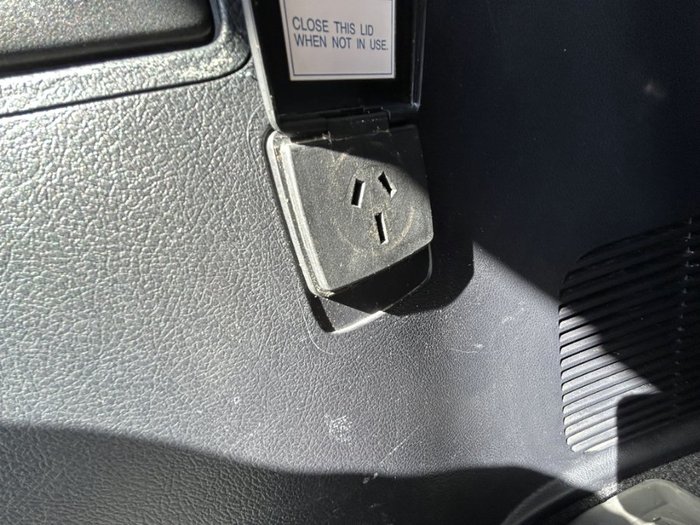 2017 TOYOTA LANDCRUISER SAHARA