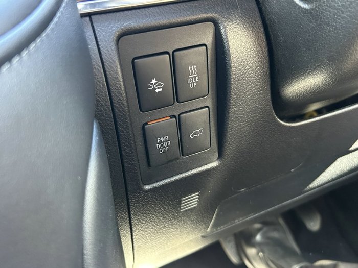 2017 TOYOTA LANDCRUISER SAHARA