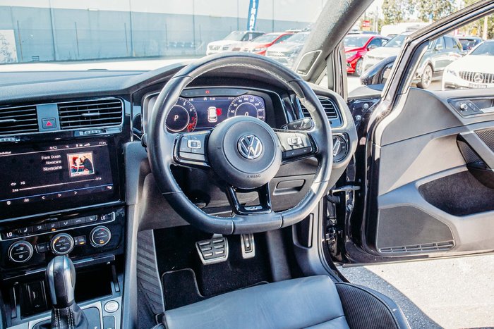 2020 Volkswagen Golf R Final Edition