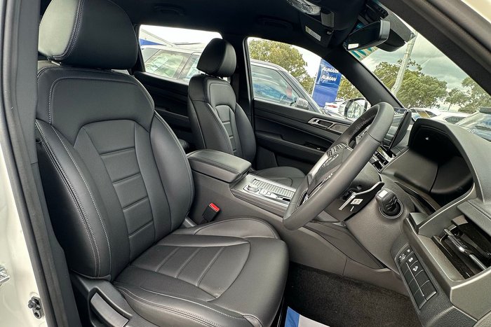 2025 KGM Rexton ELX