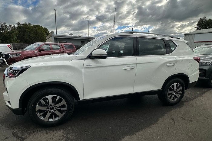 2025 KGM Rexton ELX