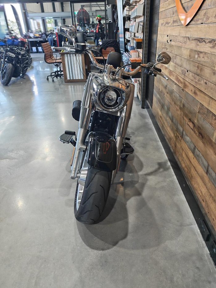 2023 Harley-Davidson Fat Boy 114 (FLFBS) Softail Black