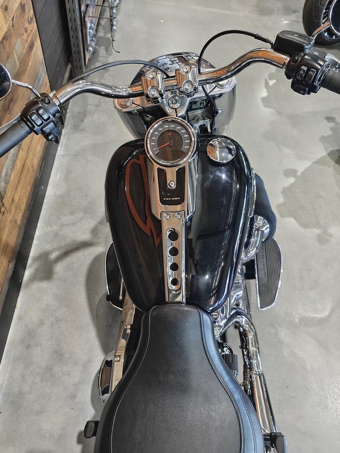 2023 Harley-Davidson Fat Boy 114 (FLFBS) Softail Black