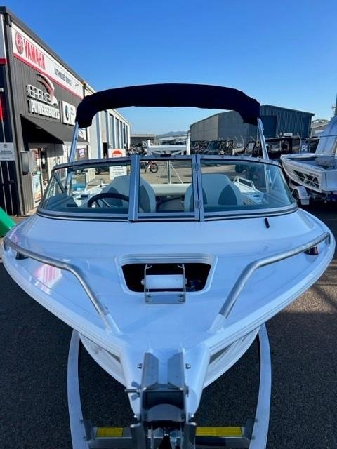 2025 QUINTREX 500 Fishabout Pro