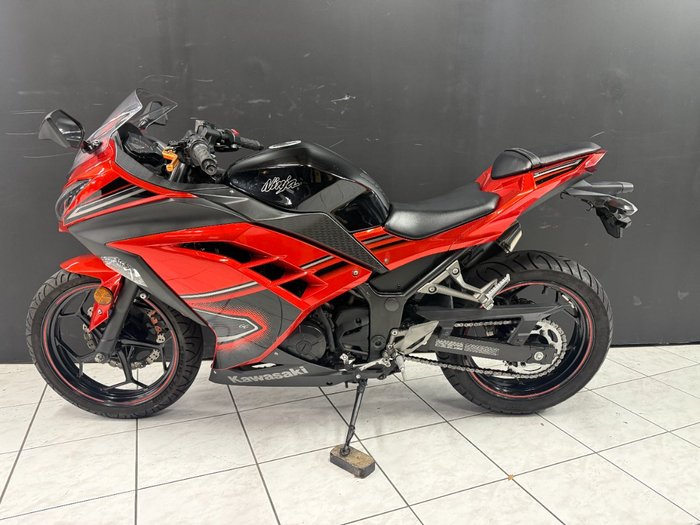 2014 Kawasaki NINJA 300 ABS Orange