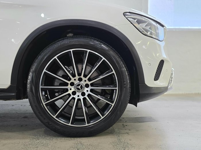 2022 Mercedes-Benz GLC-Class GLC300