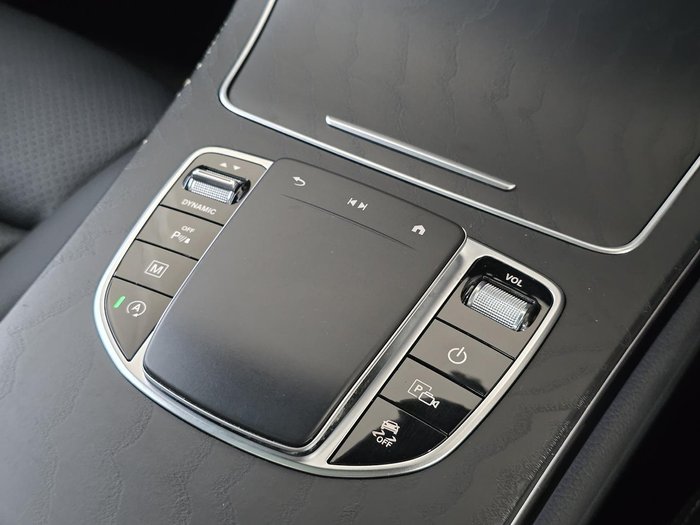 2022 Mercedes-Benz GLC-Class GLC300