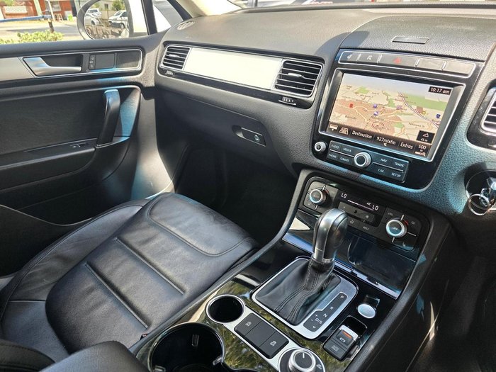 2015 Volkswagen Touareg V6 TDI 7P MY15 Four Wheel Drive Pure White