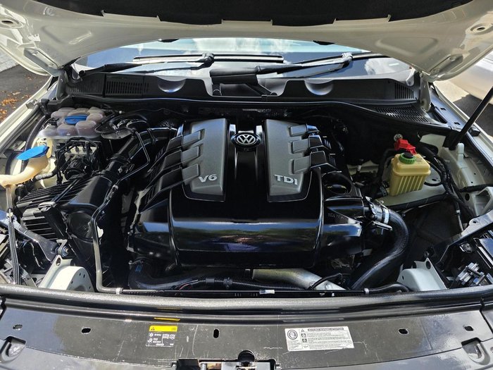 2015 Volkswagen Touareg V6 TDI 7P MY15 Four Wheel Drive Pure White