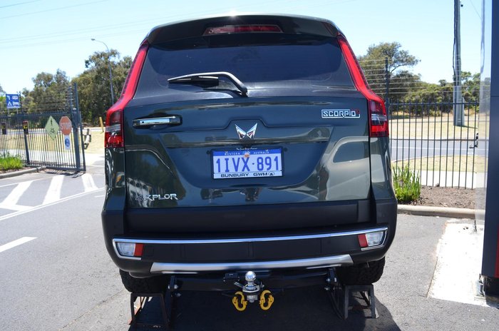 2023 Mahindra Scorpio Z8L