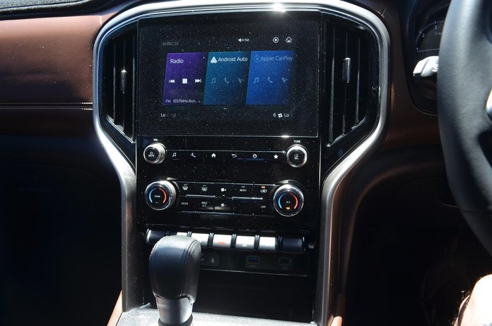 2023 Mahindra Scorpio Z8L