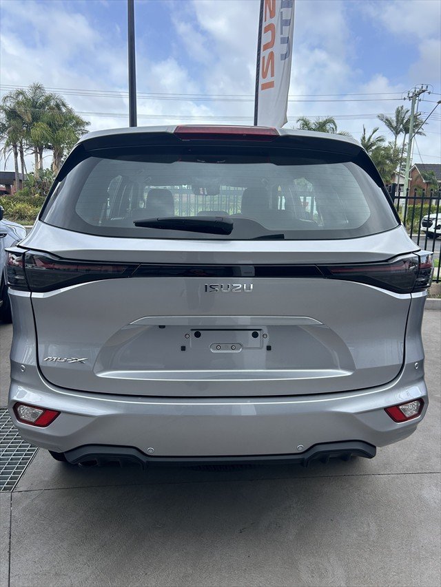 2025 Isuzu MU-X LS-M